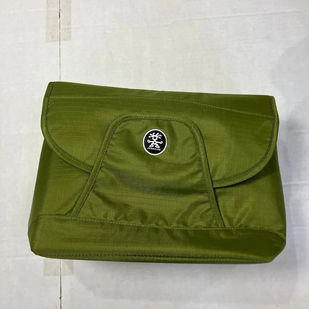Crumpler Four Ninety Daily L Camera Laptop Messenger Bag Black Green Padded